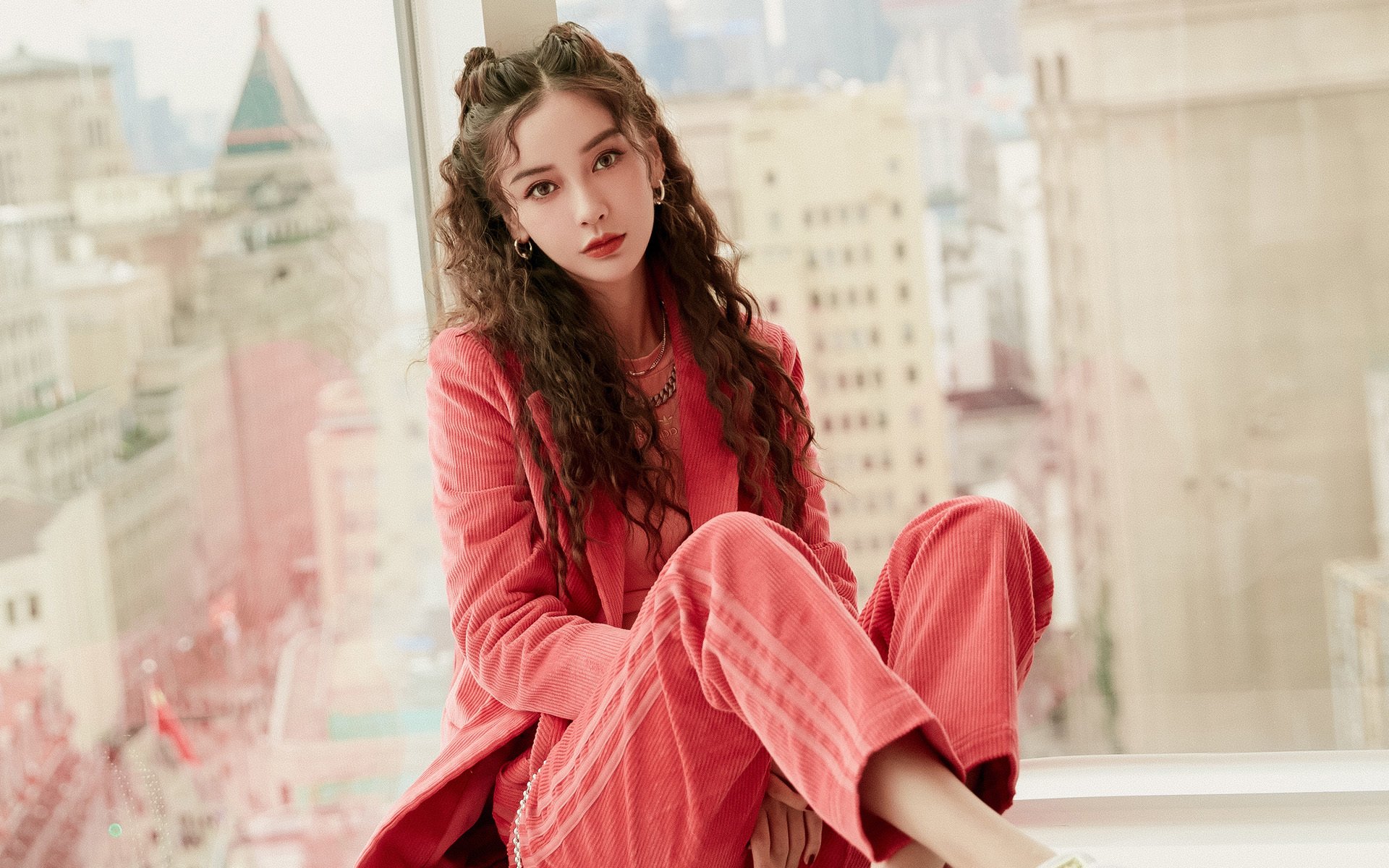 中国足球国际交流日益频繁,合作项目丰富多彩,国际足联中国